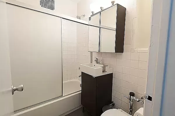 Rented by REAL New York | media 13