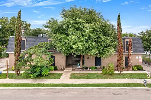 1004 Allena Dr Photo 1