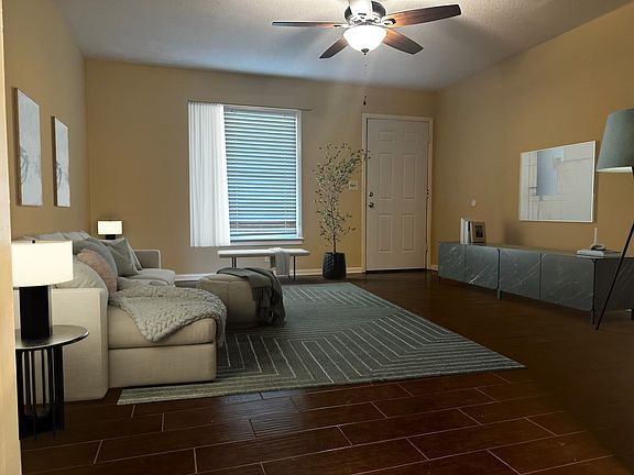 2nd image of 205 Briarwood Dr