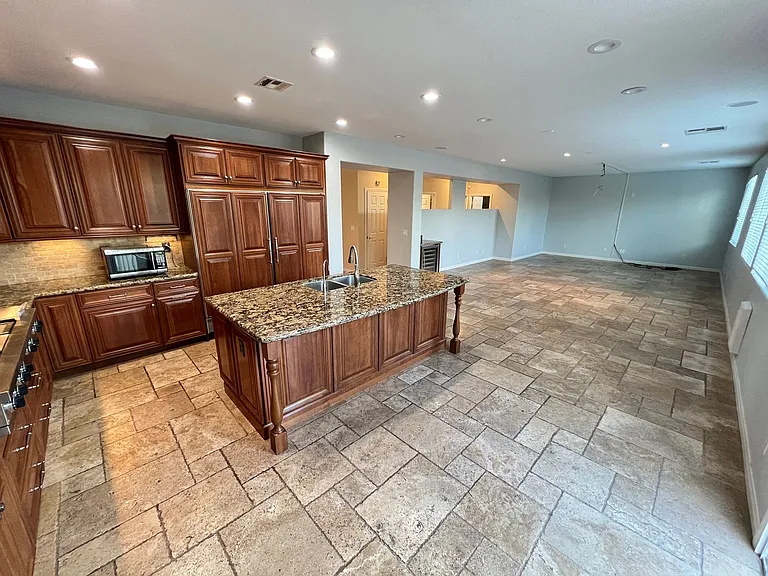11077 Turlington Ln — Photo 86