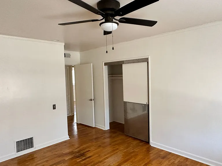 2518 San Pablo Ave — Photo 5