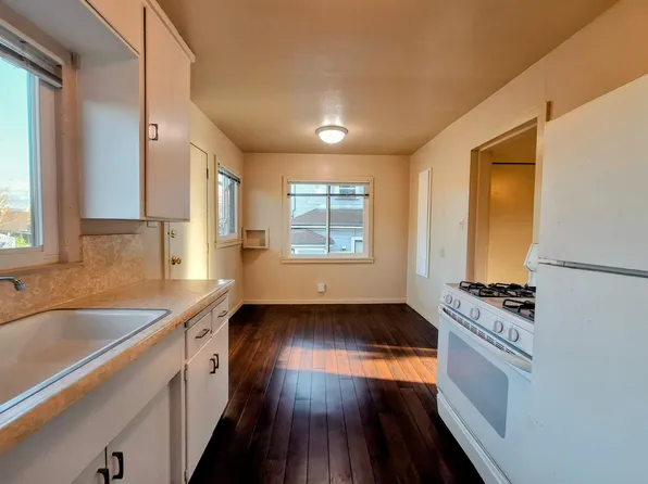 560 N 2nd St APT 4, San Jose, CA 95112