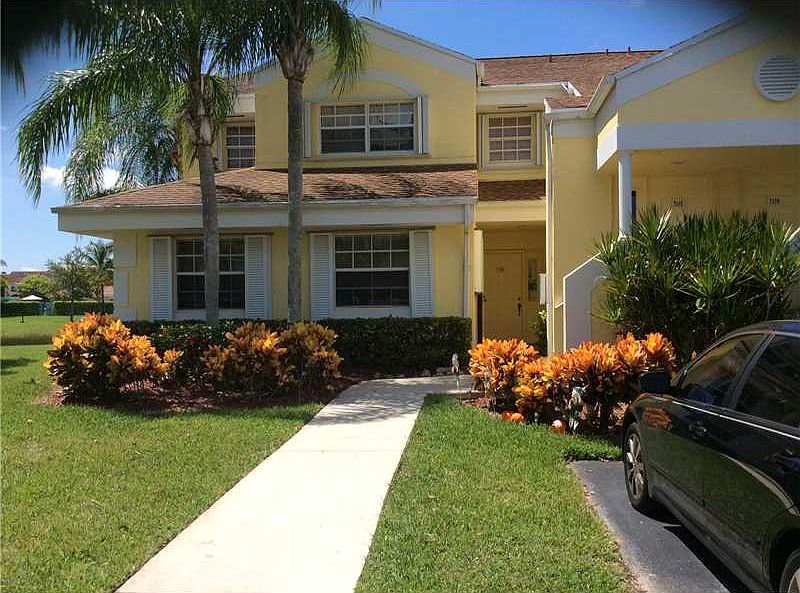 1st image of 2517 SE 19th Pl #101-B
