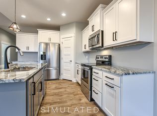 8100 Nathan Ct, Lincoln, NE 68516