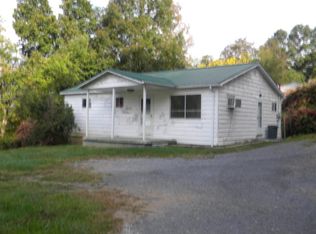 514 Barrett St, Richlands, VA 24641