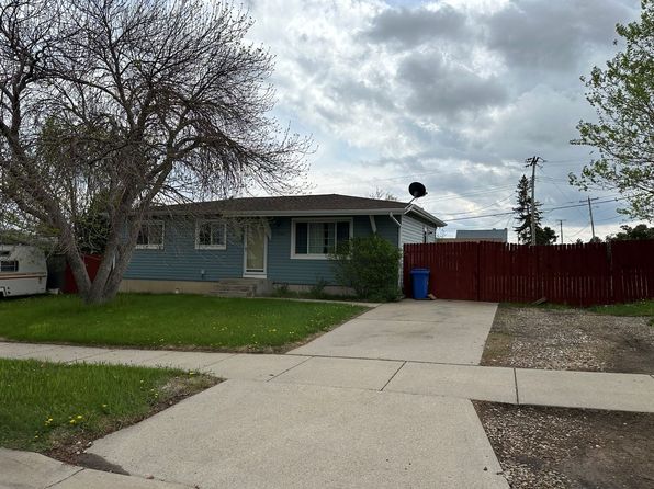 1502 Brentwood St