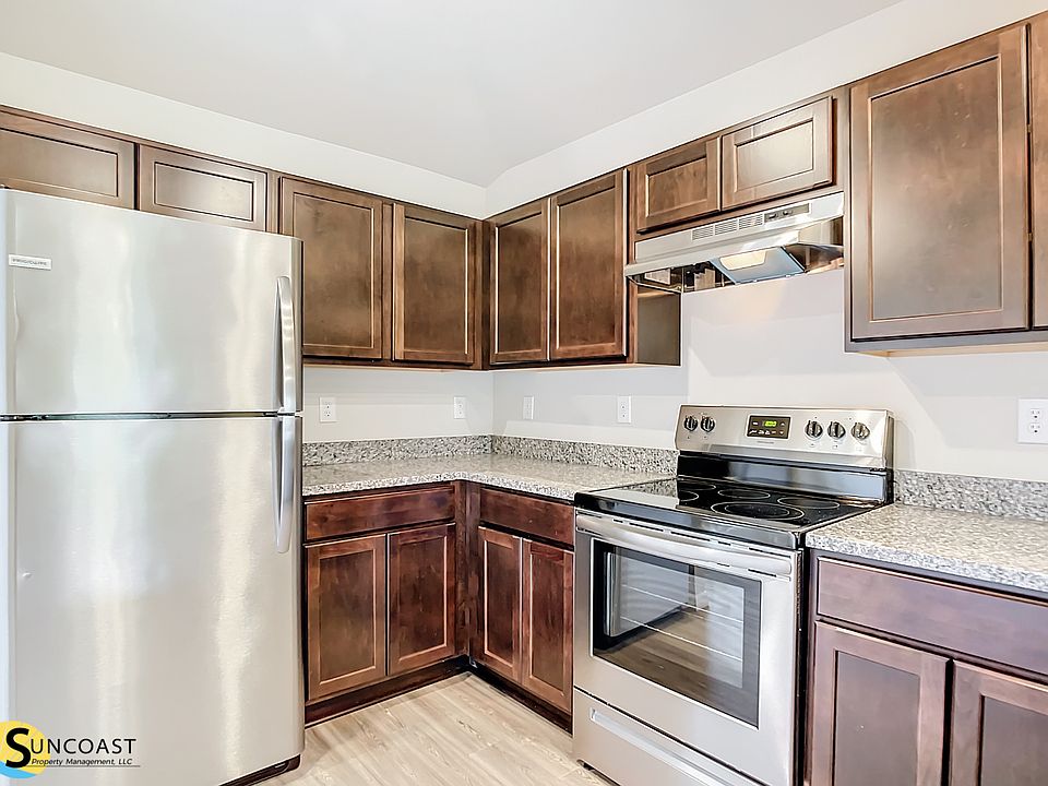 1052 brown cabinets (31)_11042024