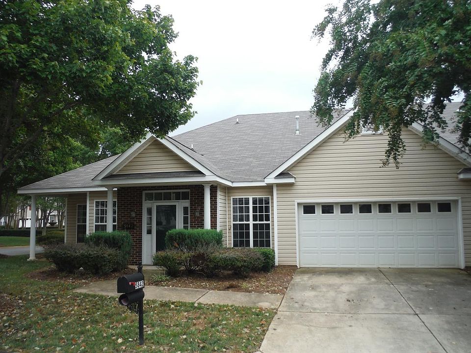 1st image of 5842 Moose Ln