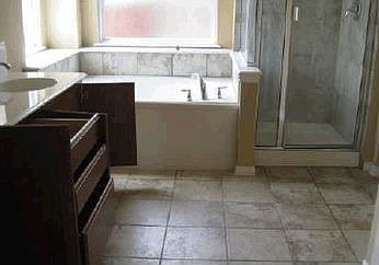 2nd image of 498 Grayson Ln