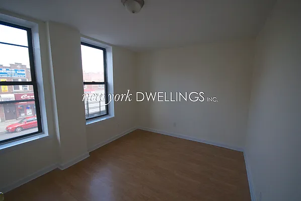Rented by New York Dwellings LLC | media 9