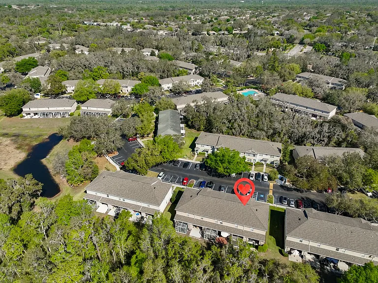 15843 Fishhawk View Dr — Photo 32