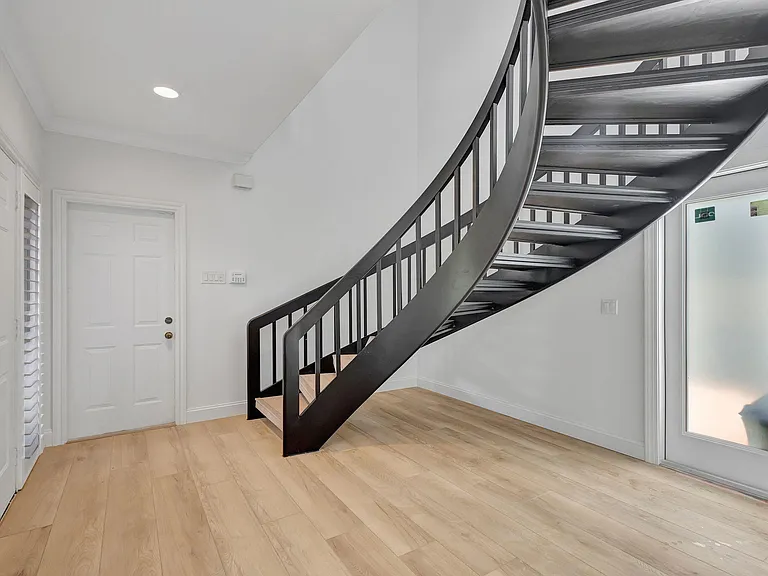 11839 Pebblewood Dr — Photo 8