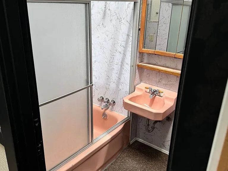 3615 SE Milwaukie Ave — Photo 10