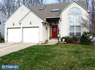 16 Read Dr, Sicklerville, NJ 08081