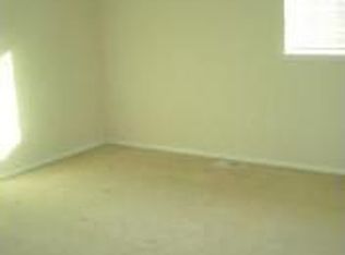 6947 Creekview Loop #16, Anchorage, AK 99507