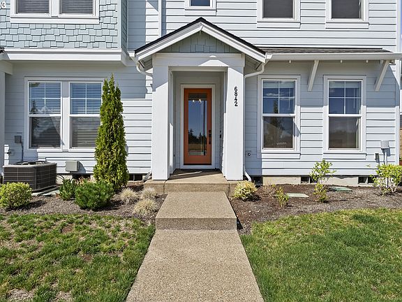 2nd image of 6842 SE Crimson Ln
