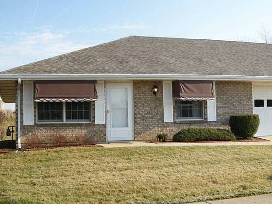 2nd image of 4864 Brannan Dr E