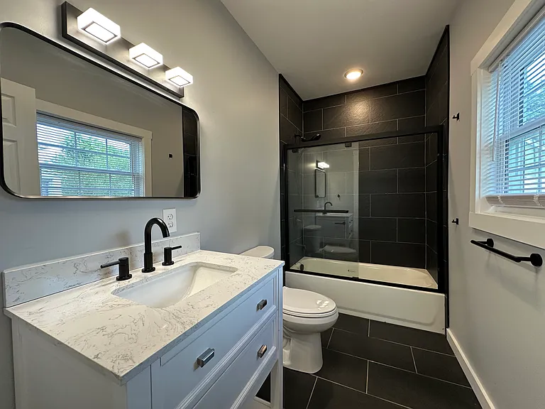 128 Caroline Ave #1 — Photo 26