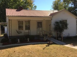 702 Louise Ave, Muscle Shoals, AL 35661
