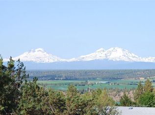 8590 SW Shad Rd, Terrebonne, OR 97760