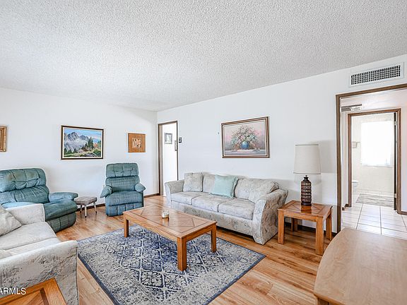 3rd image of 20002 N PONDEROSA Circle