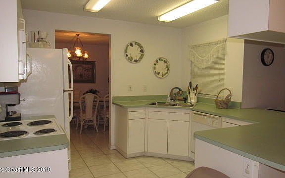 3rd image of 1396 Sagola St SE