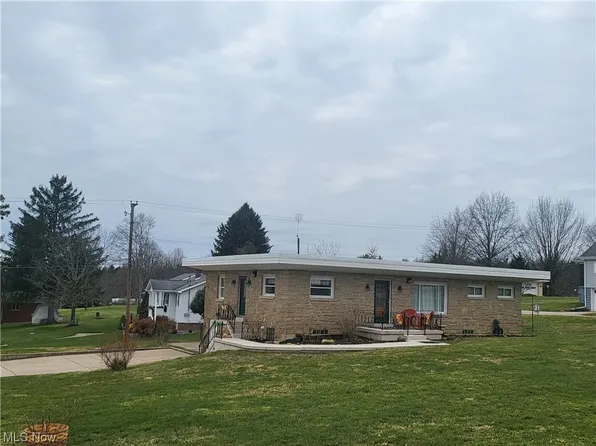 72340 Barton Rd, Bridgeport, OH 43912