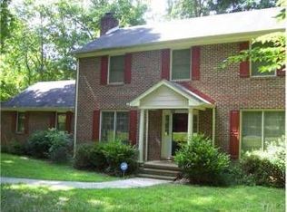 2 Danforth Pl, Durham, NC 27712
