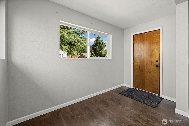 2nd image of 281 S C Street