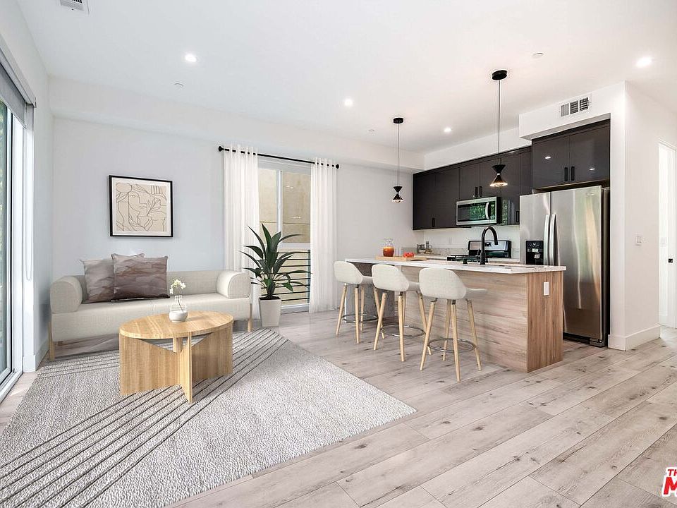 15330 Weddington St, Van Nuys, CA 91411 Zillow