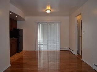 182 Fairview Ave, Jersey City, NJ 07304
