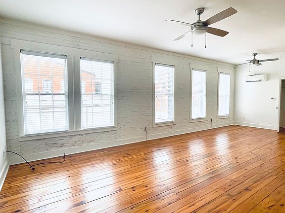 4th image of 231 Hancock St #204