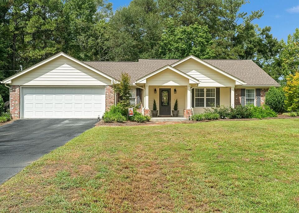 1st image of 183 Martha Robinson Rd