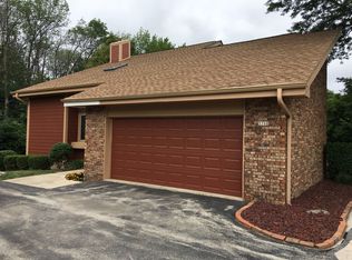 3768 W Honey Tree Ln #11, Milwaukee, WI 53221