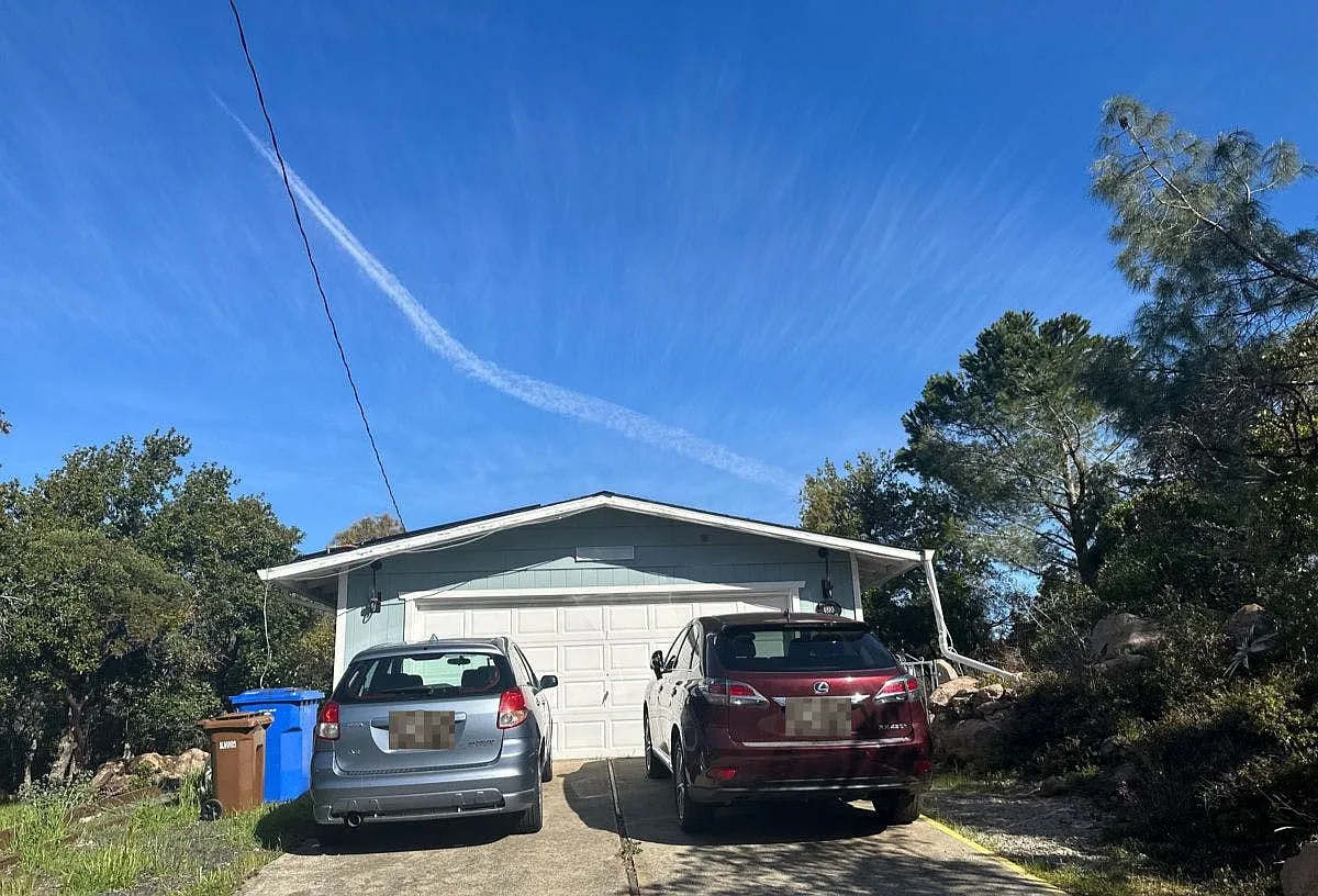 4810 Hawaina Way photo 1