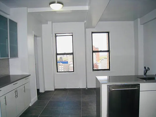 Rented by Oxford Property Group | media 7