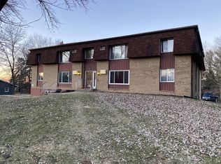 925 Norton St APT 10, Hammond, WI 54015