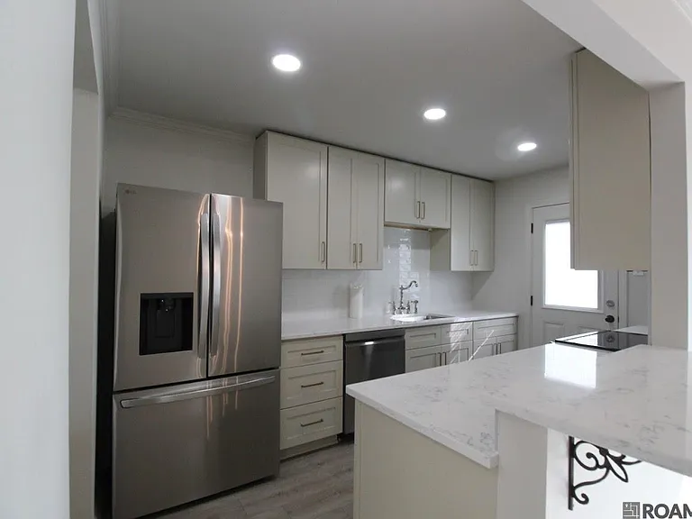 10111 Jefferson Hwy — Photo 7