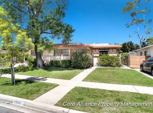 19131 Sylvan St, Reseda, CA 91335