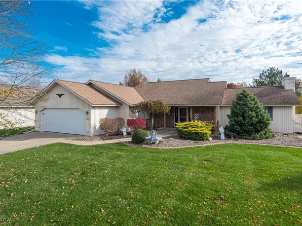 8773 Mosswood Cir, North Ridgeville, OH 44039