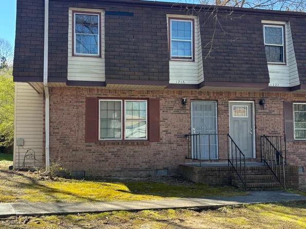 1216 Cedar Creek Ct NW, Conyers, GA 30012