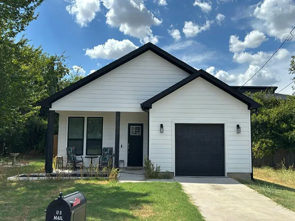 3308 Sayle St, Greenville, TX 75401