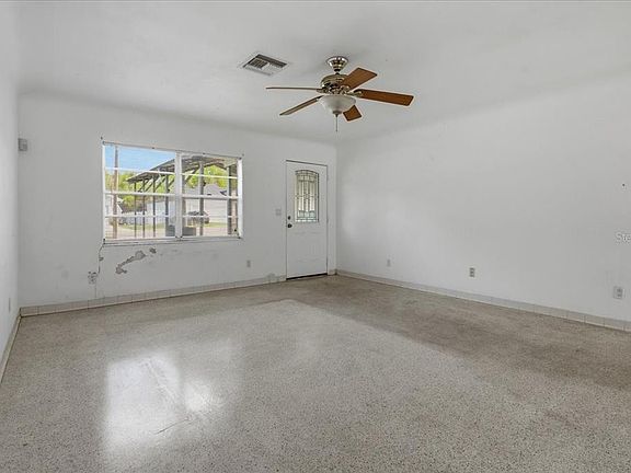 3rd image of 3712 Adell Rd