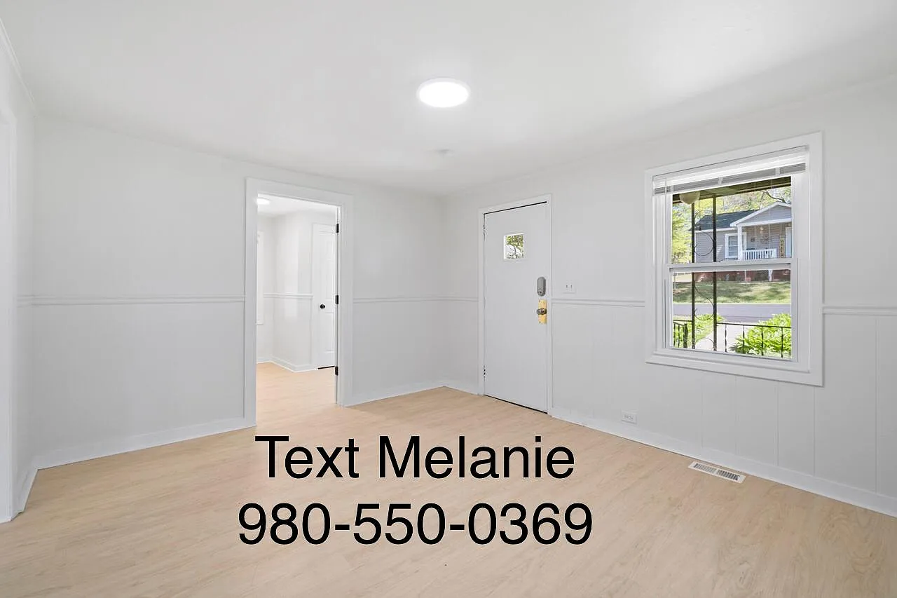 2 bed, 759 sqft, $1,195 — Photo 1