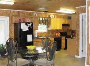 674 Scruggs Rd, Sumrall, MS 39482