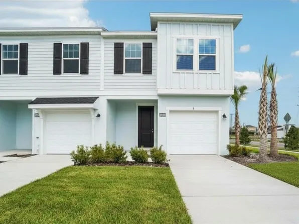 6844 Holcombe Down Dr, Zephyrhills, FL 33541