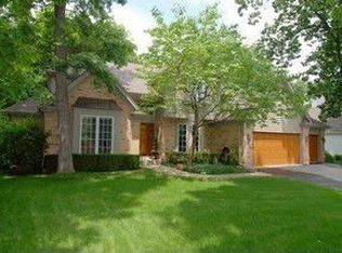 7508 Bittersweet Dr, Gurnee, IL 60031