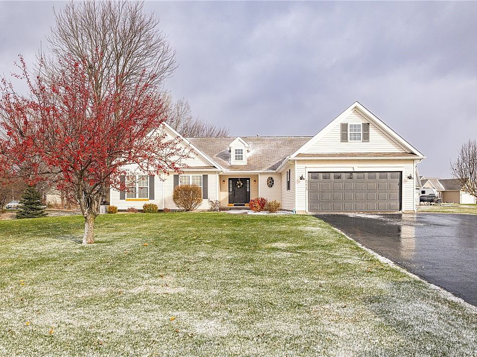 1st image of 6226 Alyssum Ln