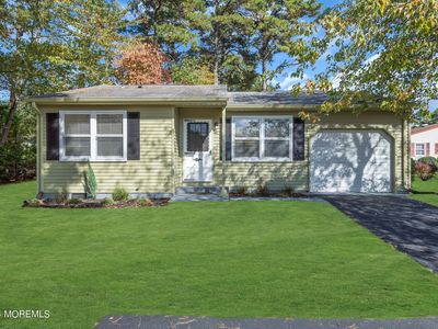 41 Hummingbird Lane, Manchester Township, NJ, 08759