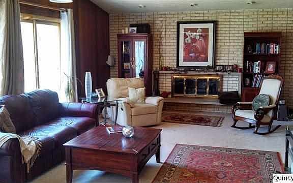 Home for Sale in Quincy, IL $172,900
